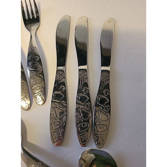 Fresh Baby Child Silverware Utensil Set 12 Piece Vegetables, Fruit, Bread, Food - Picture 3 of 9